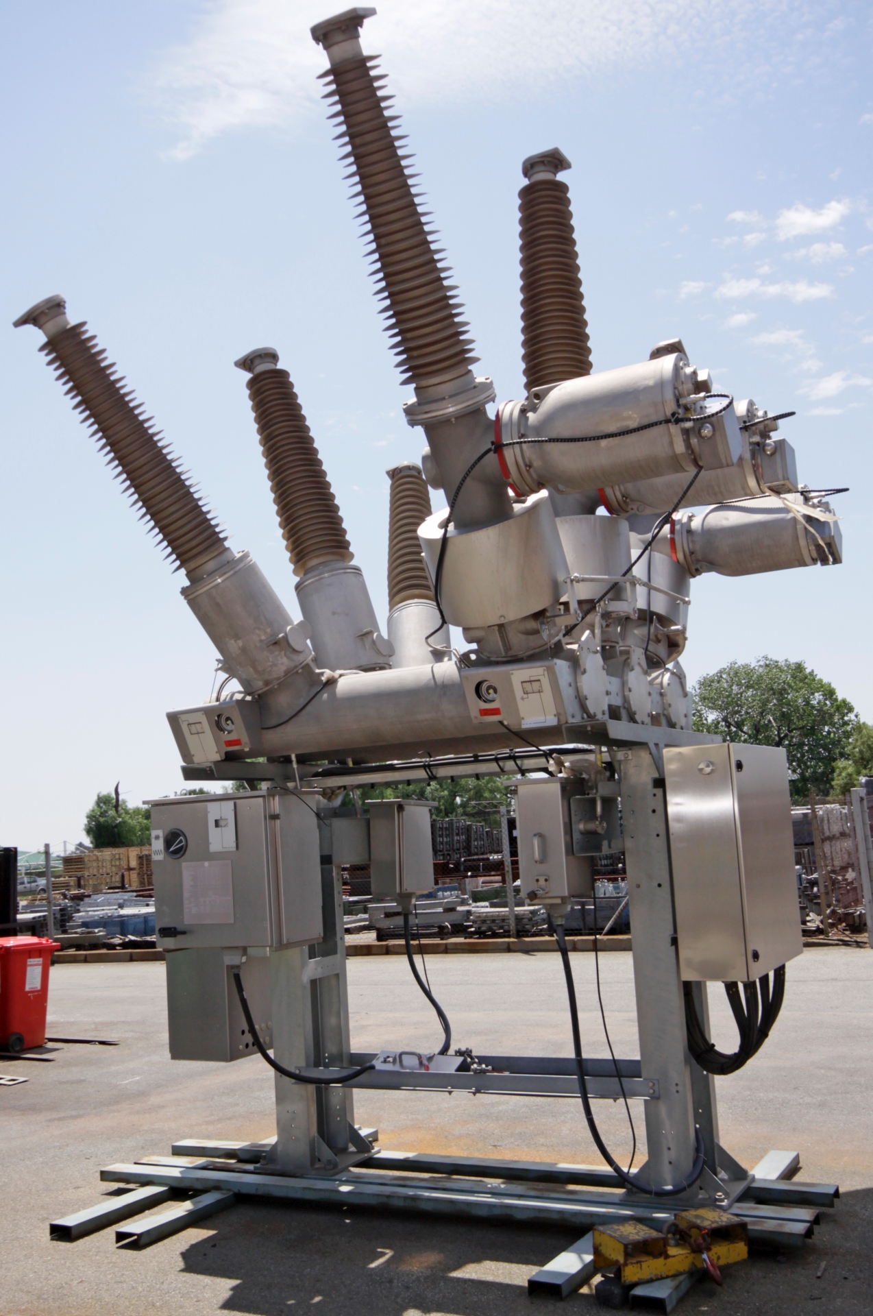 Equipamiento de interruptores Sekelduin durante la puesta en servicio